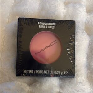 MAC Cosmetics Pink Blush Compact Smooth Texture